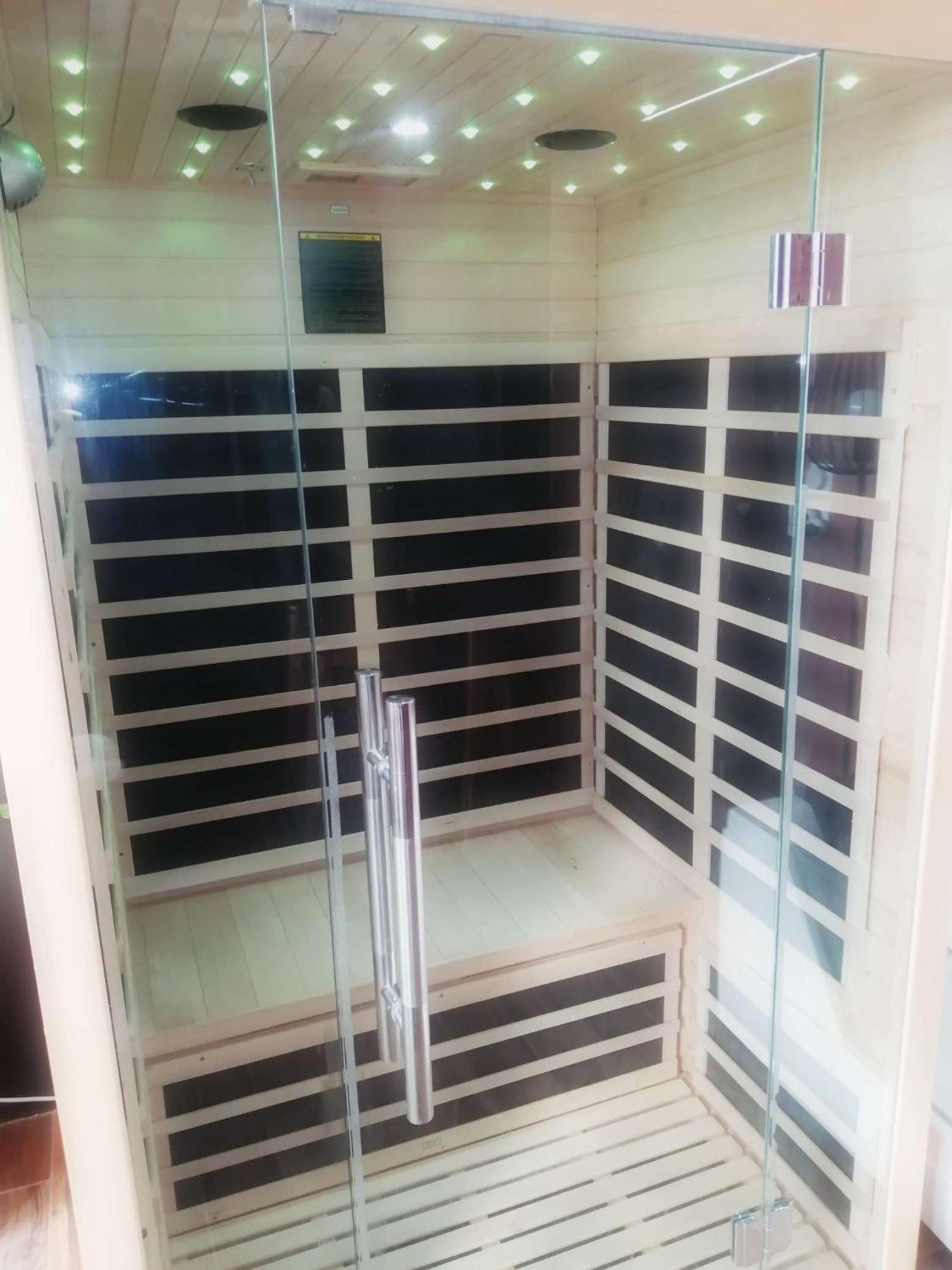 Appartement Avec Balneo Et Sauna Privatif - Le Rose Cuivre Troyes Dış mekan fotoğraf